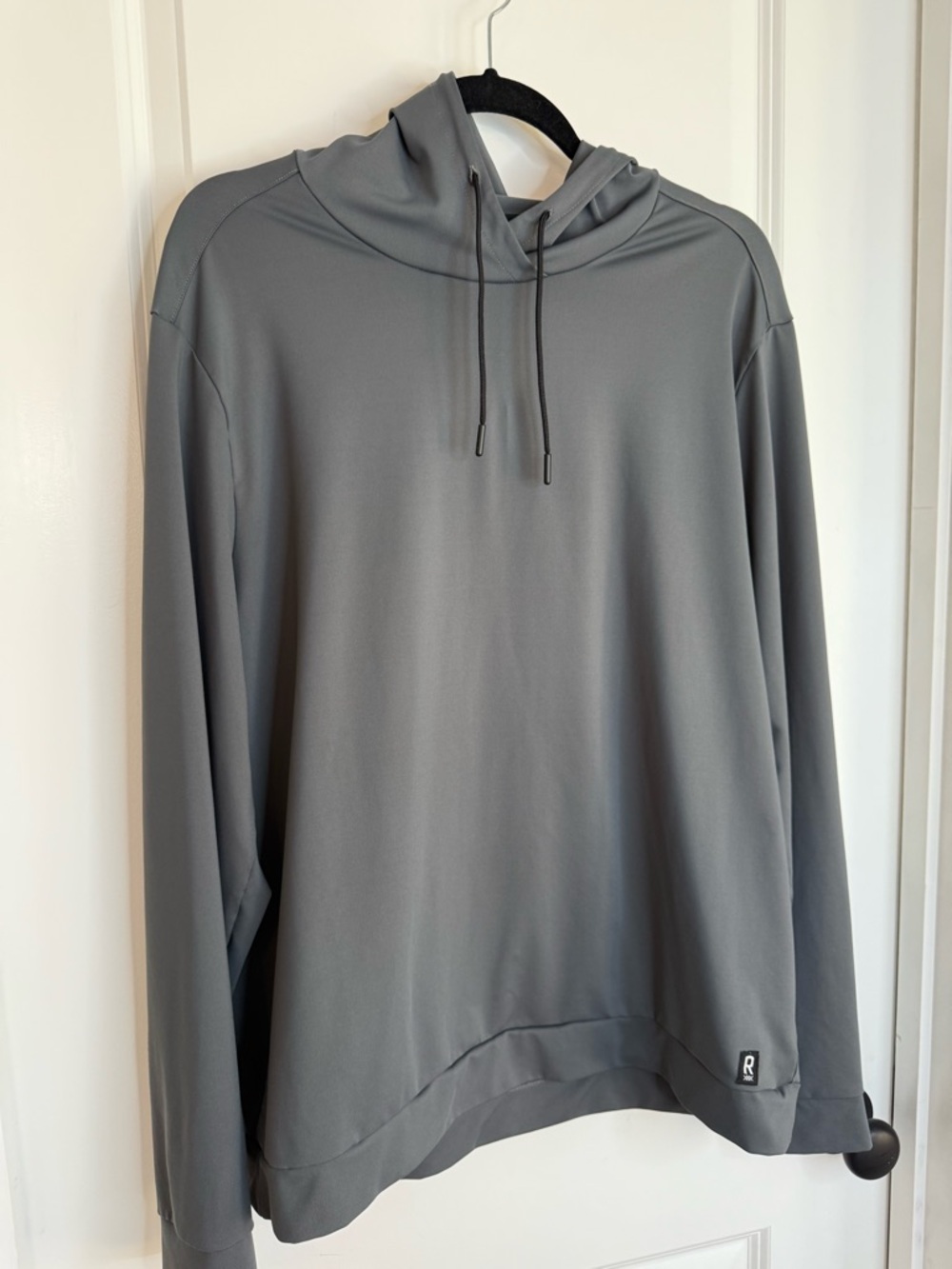 RHÔNE L Men’s Performance Hoodie with Drawstring